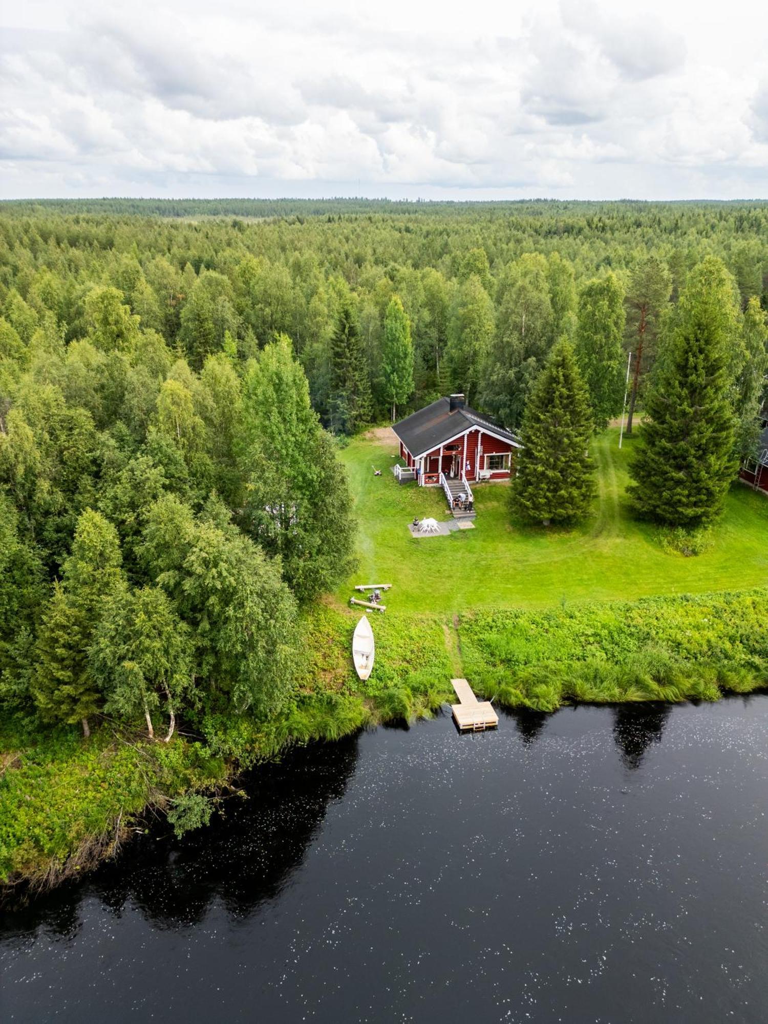 Lapin Villa Hiisi Joen Rannalla Рануа Экстерьер фото