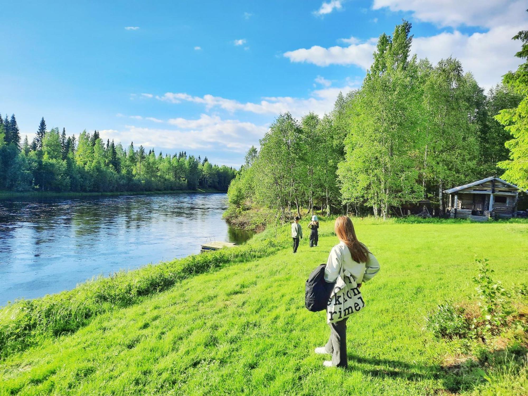 Lapin Villa Hiisi Joen Rannalla Рануа Экстерьер фото