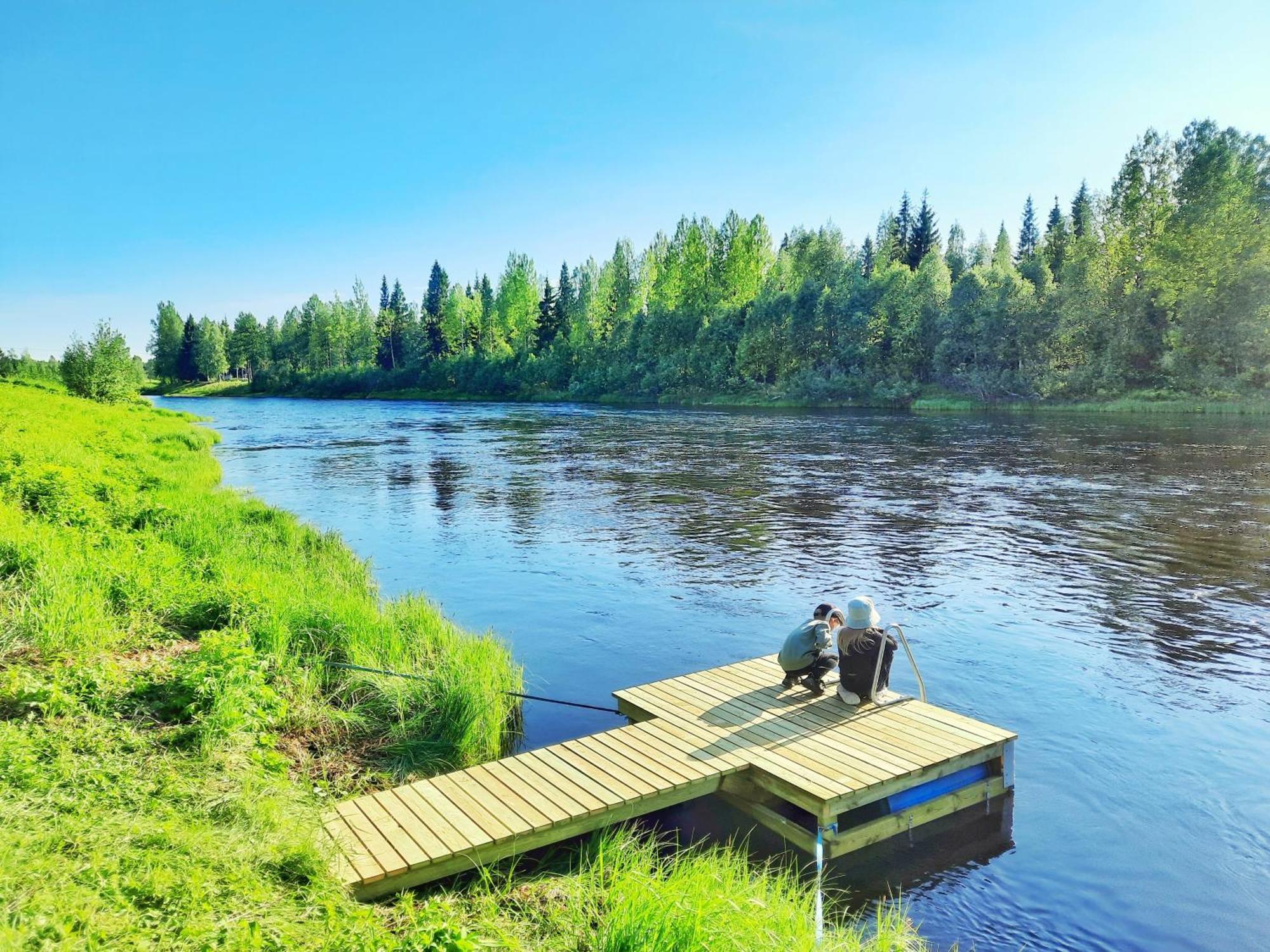 Lapin Villa Hiisi Joen Rannalla Рануа Экстерьер фото