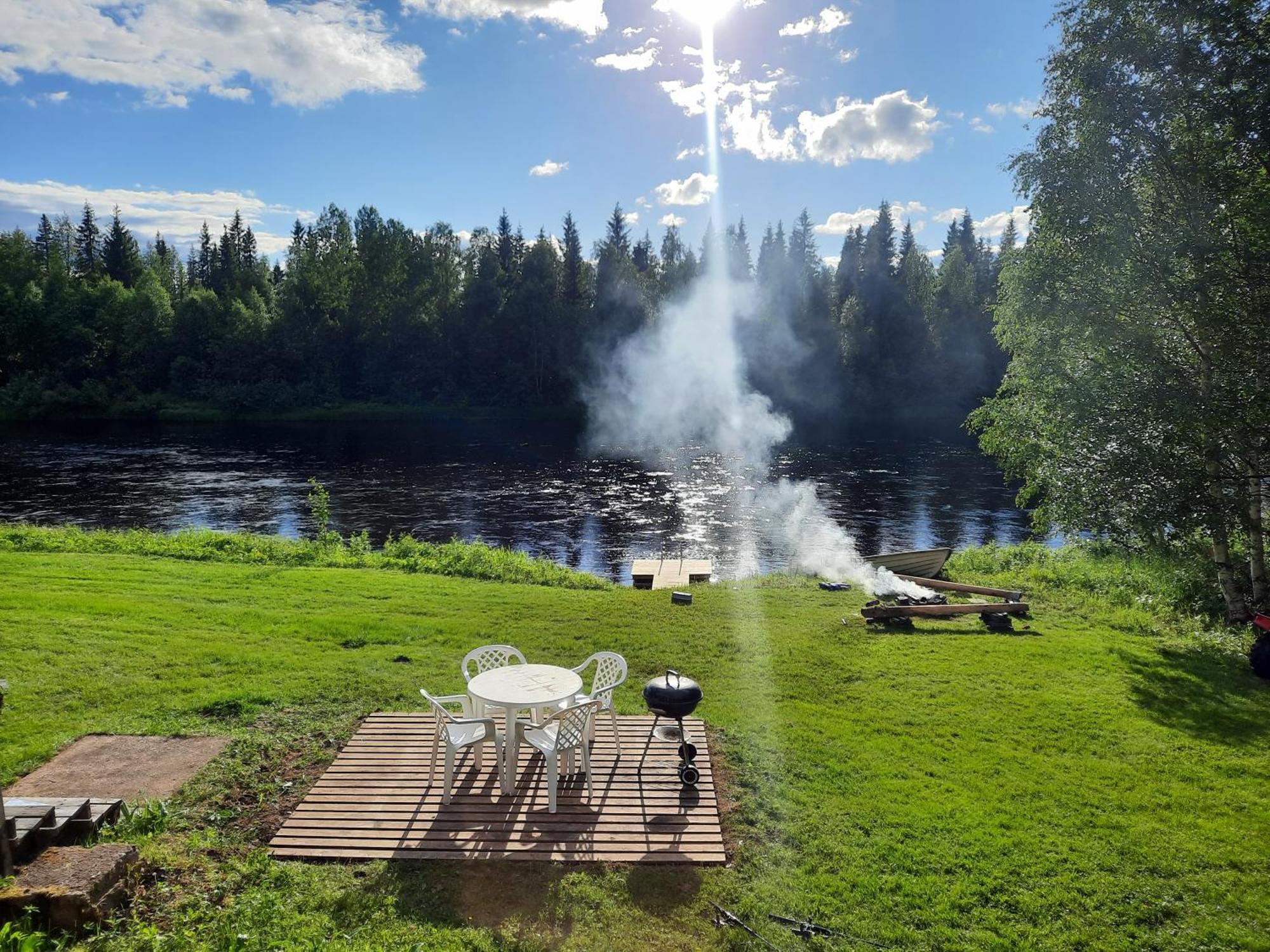 Lapin Villa Hiisi Joen Rannalla Рануа Экстерьер фото