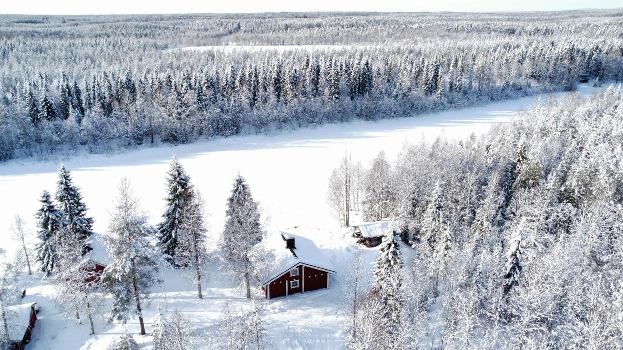 Lapin Villa Hiisi Joen Rannalla Рануа Экстерьер фото